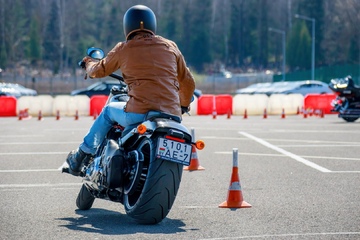 Harley-Davidson-motoschkola-0152
